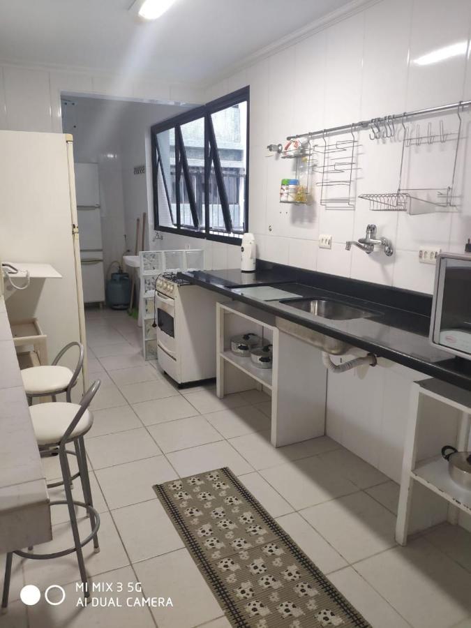 Apartamento Amplo A Menos De 400 Metros Da Praia Localizado Proximo A Praca Da Brunella, Area Nobre Do Guaruja. エクステリア 写真